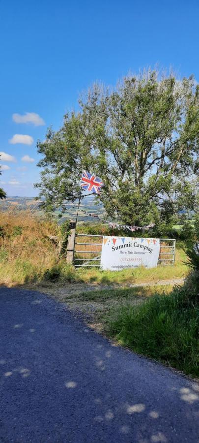 Summit Camping Kit Hill Cornwall Panoramic Views Grass Pitch From 15Pn Or Bella Bell Tent 75Pn Callington Luaran gambar