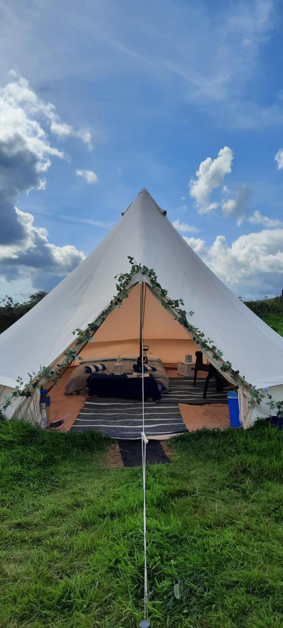Summit Camping Kit Hill Cornwall Panoramic Views Grass Pitch From 15Pn Or Bella Bell Tent 75Pn Callington Luaran gambar
